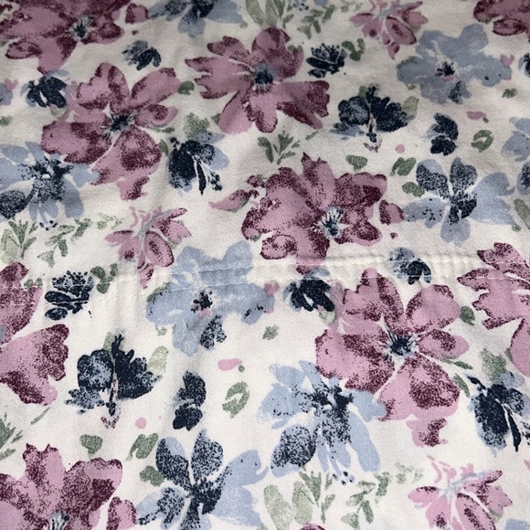 Matching King Size Floral Pillowcases - Picture 2 of 3